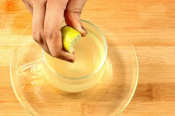 Uống Nước Chanh Giảm Mỡ Bụng? Sự Thật Khoa Học + Cách Uống Đúng Cách 3 Cách Vắt Chanh Pha Nước Giảm Mỡ Bụng – Hướng Dẫn Pha Nước Chanh Đúng Chuẩn