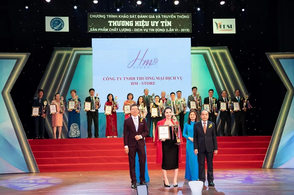 Mỹ Phẩm Hm Store Tốt Không? Review Chi Tiết &Amp; Đánh Giá Trung Thực 2026 3 Mỹ Phẩm Hm Store Nhận Giải Thưởng Thương Hiệu Uy Tín – Sản Phẩm Chất Lượng Năm 2019