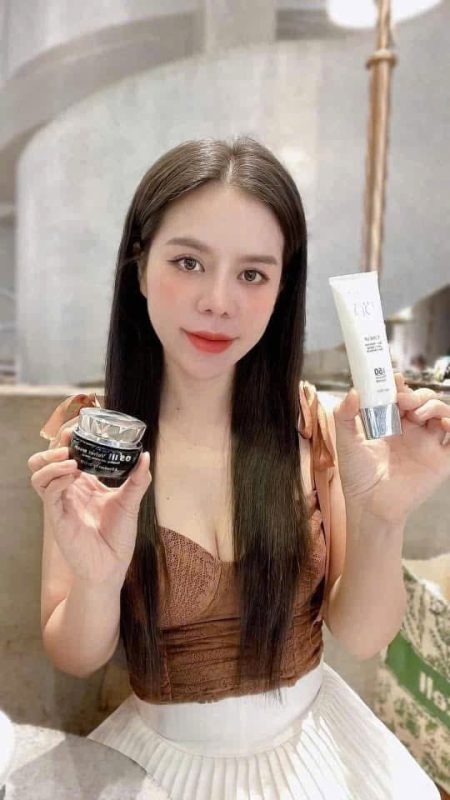 Đánh giá thực tế kem dưỡng trắng da GSiii Velvet Cream Dr Cell từ khách hàng