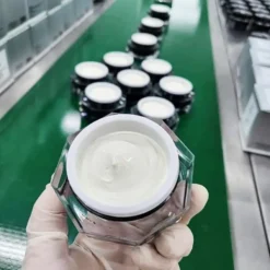 Chất Kem Ức Chế Nám B5 Dr Cell Mịn Màng, Chính Hãng