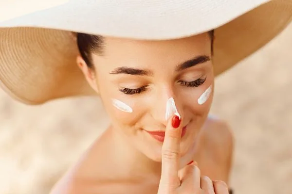 Phân Biệt Kem Chống Nắng Sun Cream Vật Lý Và Hóa Học