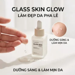 Kết Cấu Tinh Chất Glass Skin Peel Lucentia Mỏng Nhẹ Giúp Dưỡng Sáng Và Căng Bóng Da